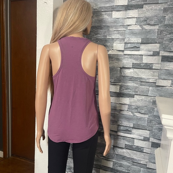 Lululemon" Tank Top - Picture 3 of 14
